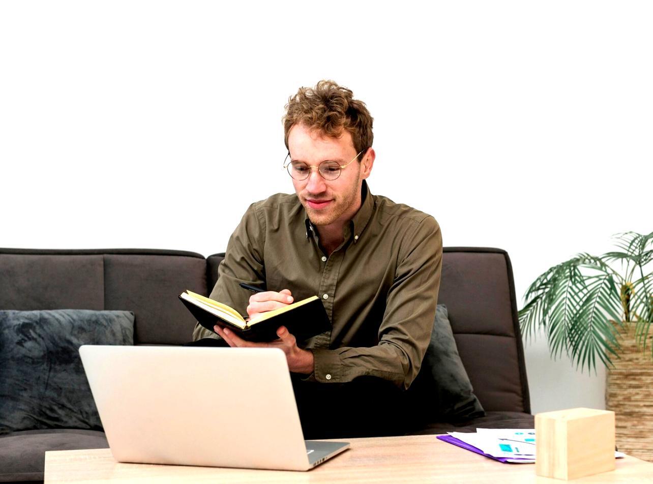 Ambiente de aprendizagem kirestonuvae com recursos de planeamento financeiro