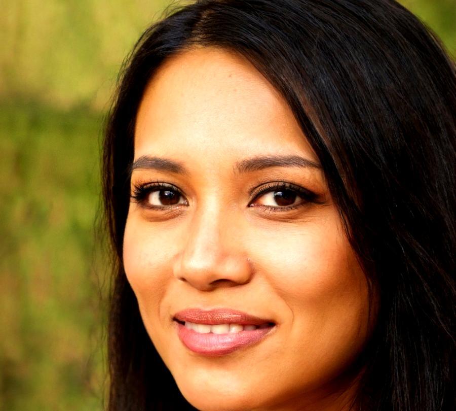 Retrato de Lígia Monteiro sorridente